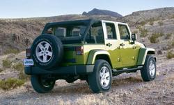 2008-jeep-wrangler-unlimited-rubicon-photo-190904-s-1280x782[1].jpgのサムネイル画像