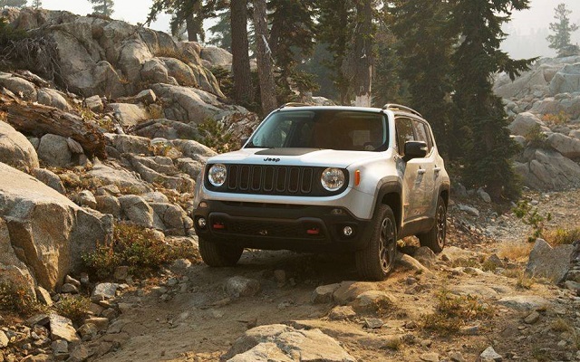 2015_jeep_renegade_phase2_capability_4_med.jpg