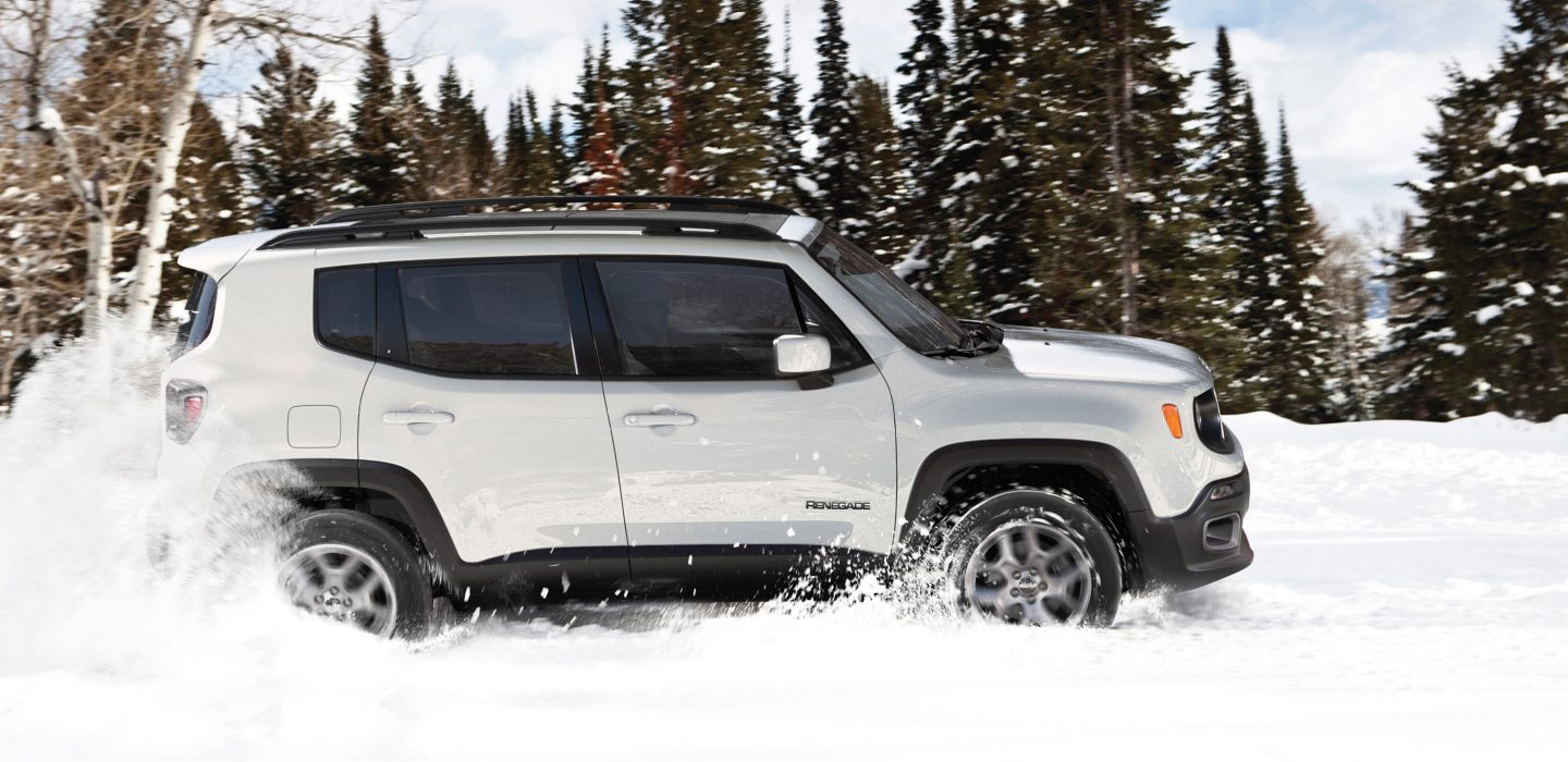 2017-Jeep-Renegade-Gallery-Limited-Alpine-White-Snow_jpg_image_1440.jpg