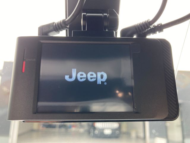 Jeep純正 ドライブレコーダー！！ | 名古屋天白スタッフブログ ...