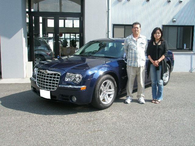 http://www.chukyo-chrysler.co.jp/up_img/20090515-300c-yu01.jpg