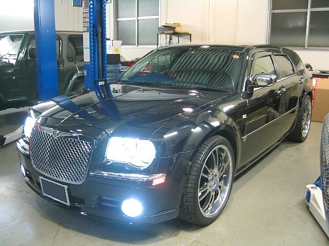 http://www.chukyo-chrysler.co.jp/up_img/20090927nagoyahigasi-pic004.jpg