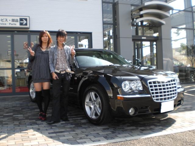 http://www.chukyo-chrysler.co.jp/up_img/20091017-300c-yu01.jpg