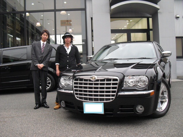 http://www.chukyo-chrysler.co.jp/up_img/20121129-300c-re01.jpg