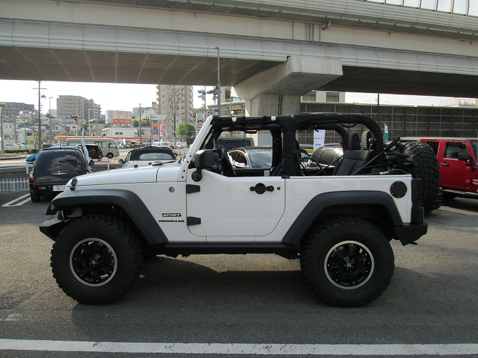 http://www.chukyo-chrysler.co.jp/up_img/K%E6%A7%98JK3.JPG